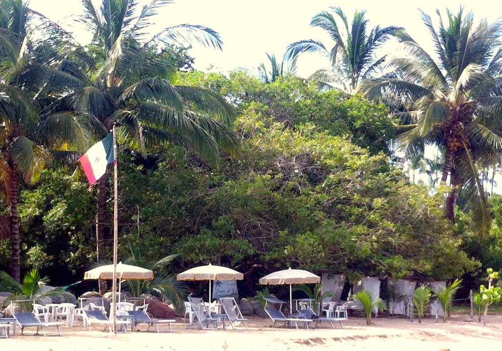Junto Al Rio Bungalows & Suites Sayulita Exterior photo
